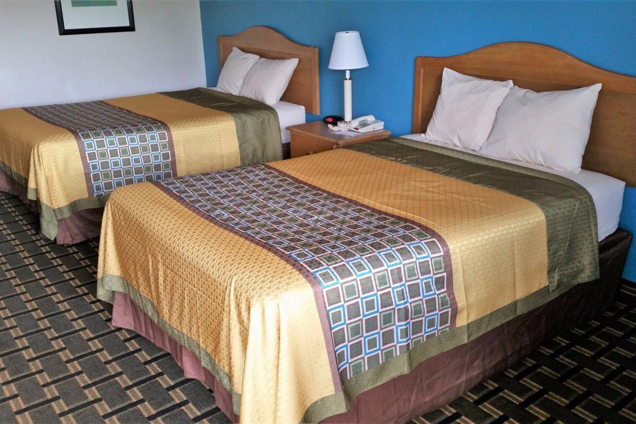 Hotel 6 Elizabethtown